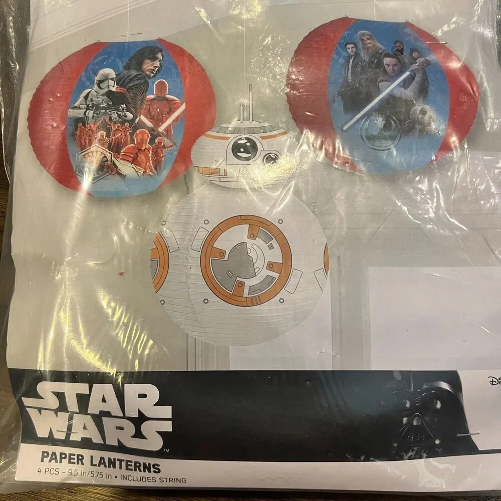 4 packs of 4 Star Wars Force Awakens Paper Lanterns Party Decorations Disney New